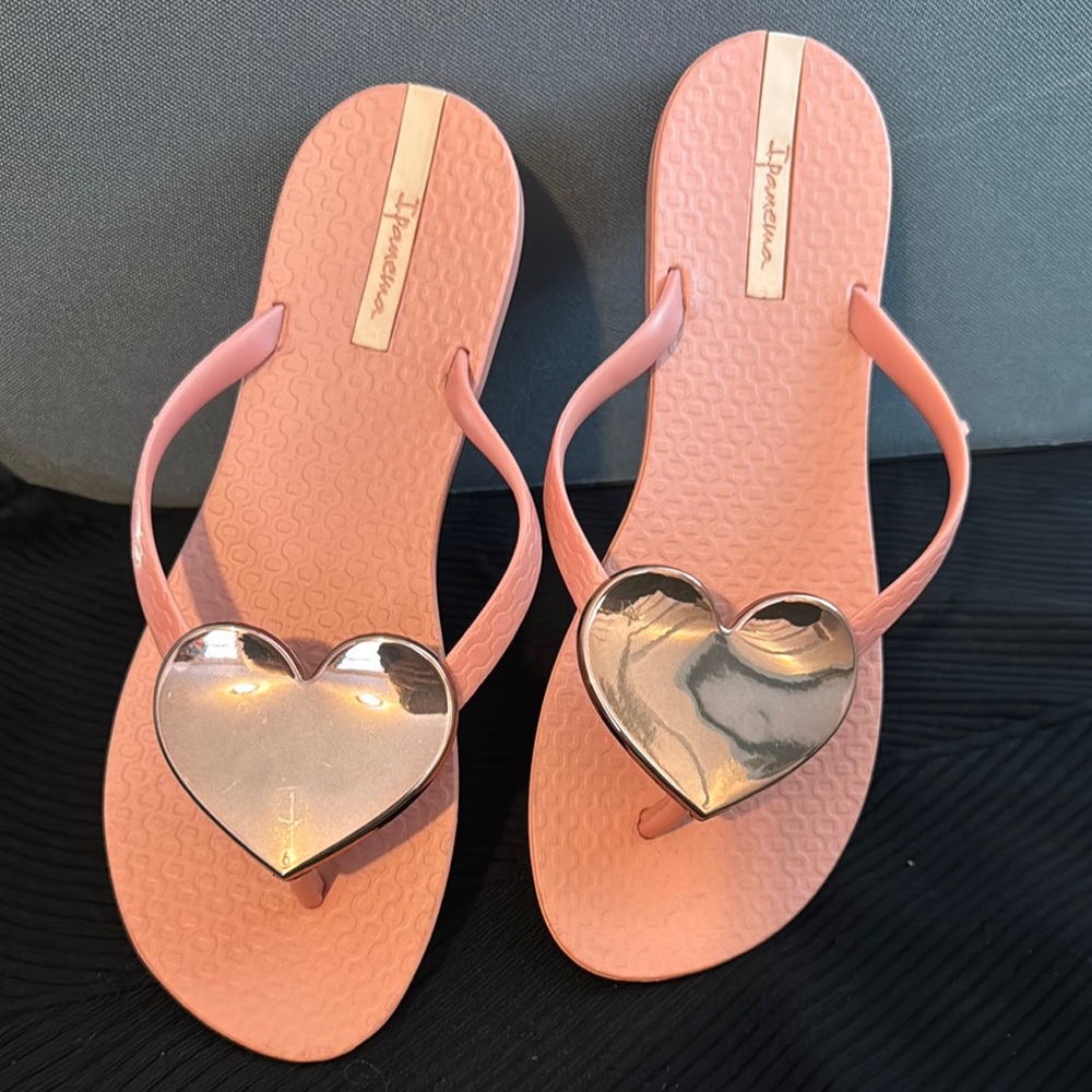 Ipanema Pink Heart Flip Flops